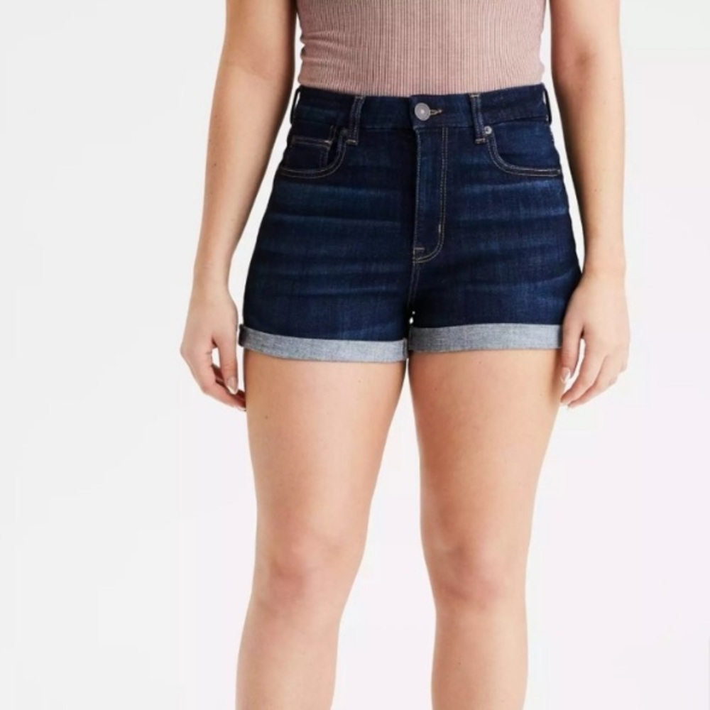 AE Curvy Super Hi-Rise Shortie (Size 6) $20